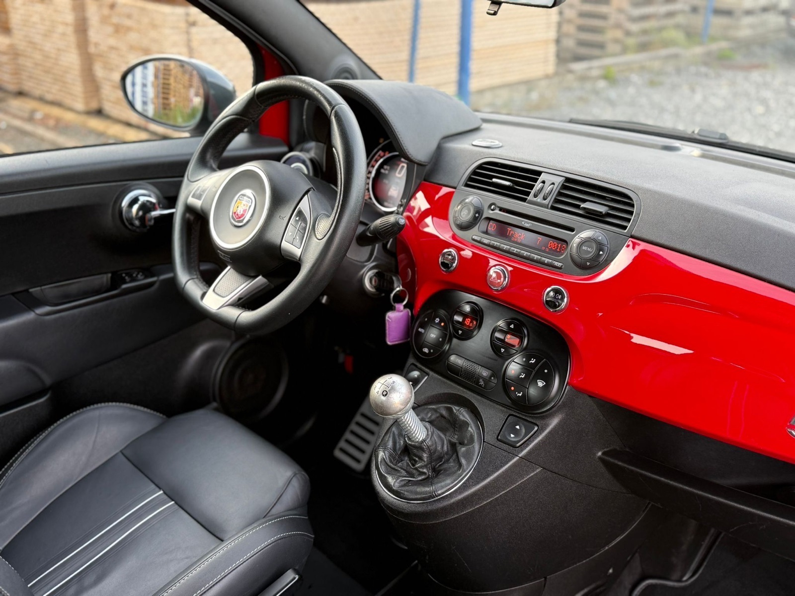 Fiat 500 Abarth 595 Turismo cabrio rosso red-nero, fotografija 18
