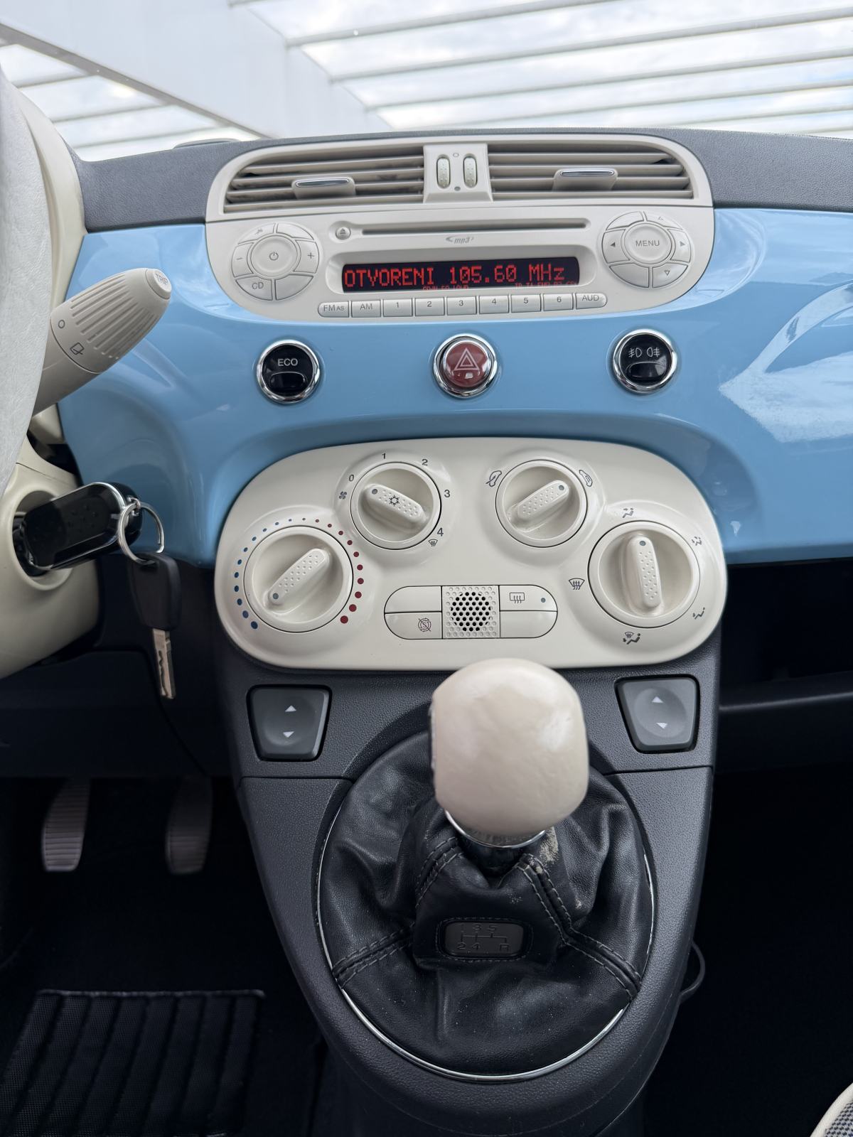 •• FIAT 500 •• BABY BLUE •• 2010 GOD •• PANORAMA •• KLIMA •• ALU ••, fotografija 19