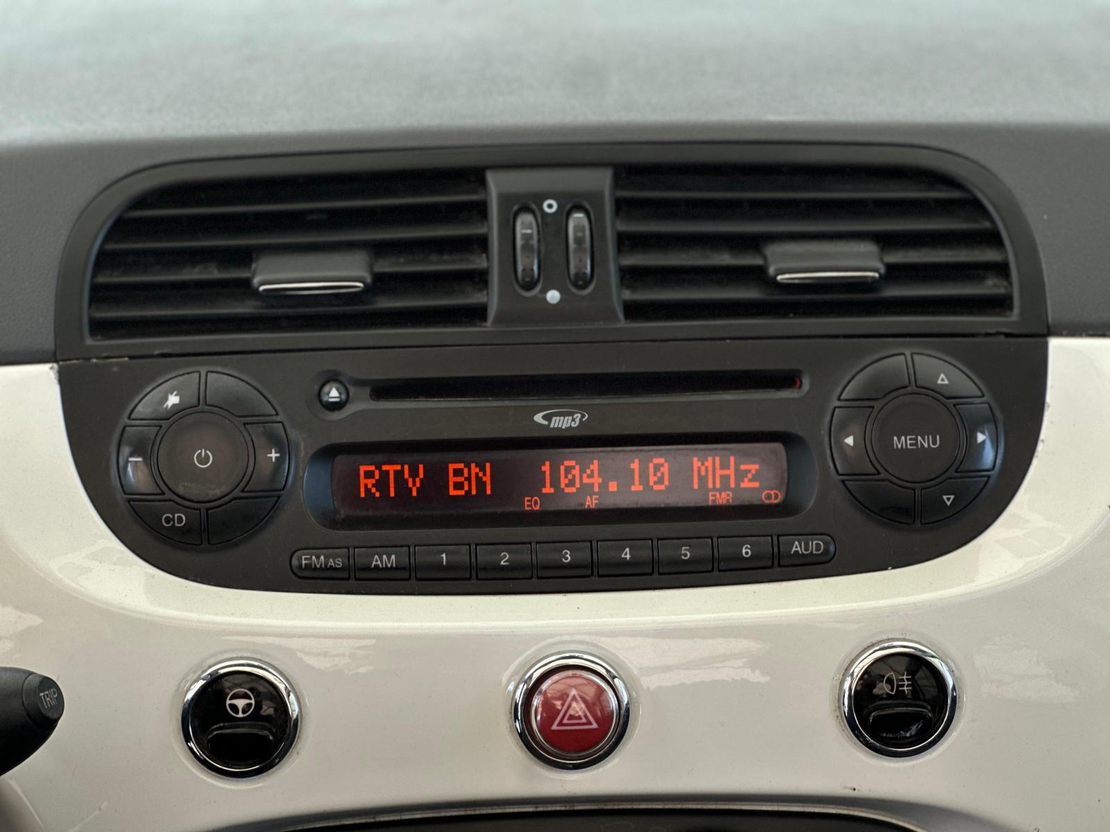 FIAT 500 - 1.2 B - KABRIO - 2012 - GARANCIJA DOSTAVA GRATIS!!!, fotografija 16