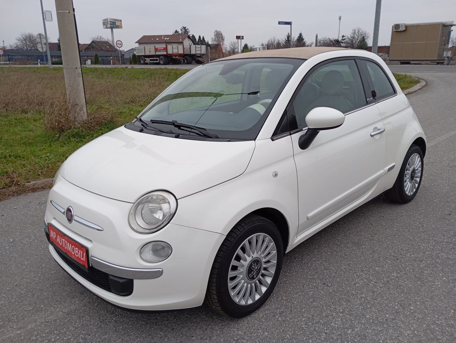 Fiat 500 CABRIO 0.9 turbo-2011gd.md.KLIMA-koža,senzori,1vl,alu,KARTICE, fotografija 1