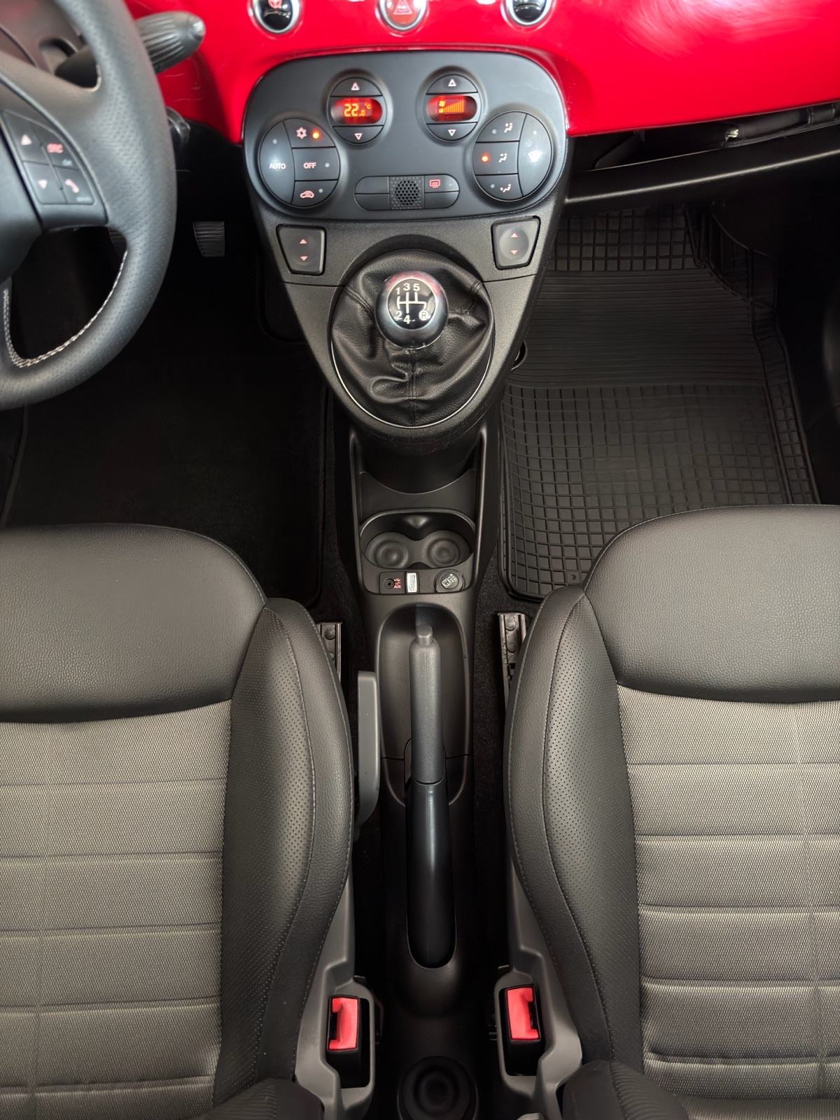 Fiat 500 Lounge 1,2 8V | ALU | Koža | TOP stanje!, fotografija 13