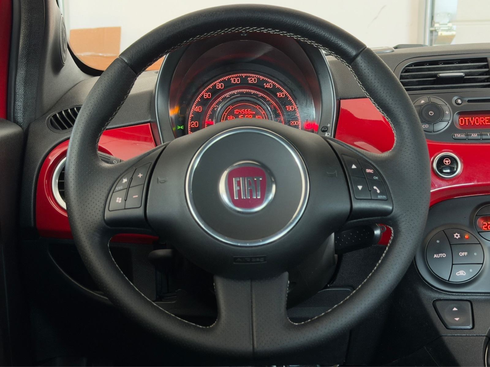 Fiat 500 Lounge 1,2 8V | ALU | Koža | TOP stanje!, fotografija 11