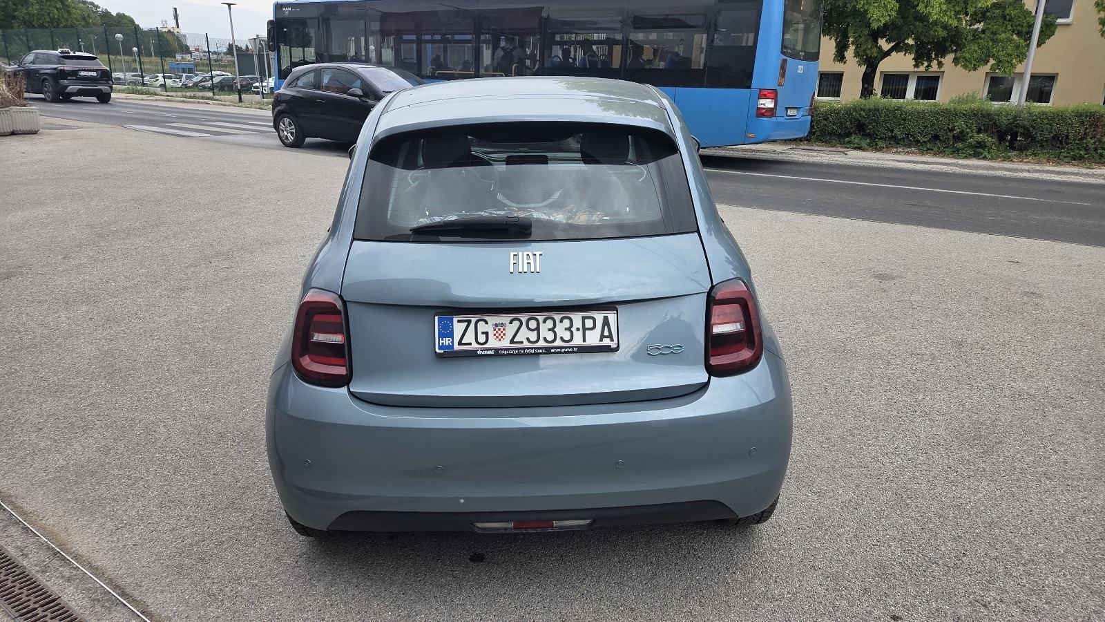 Fiat 500e 70 kW, fotografija 3