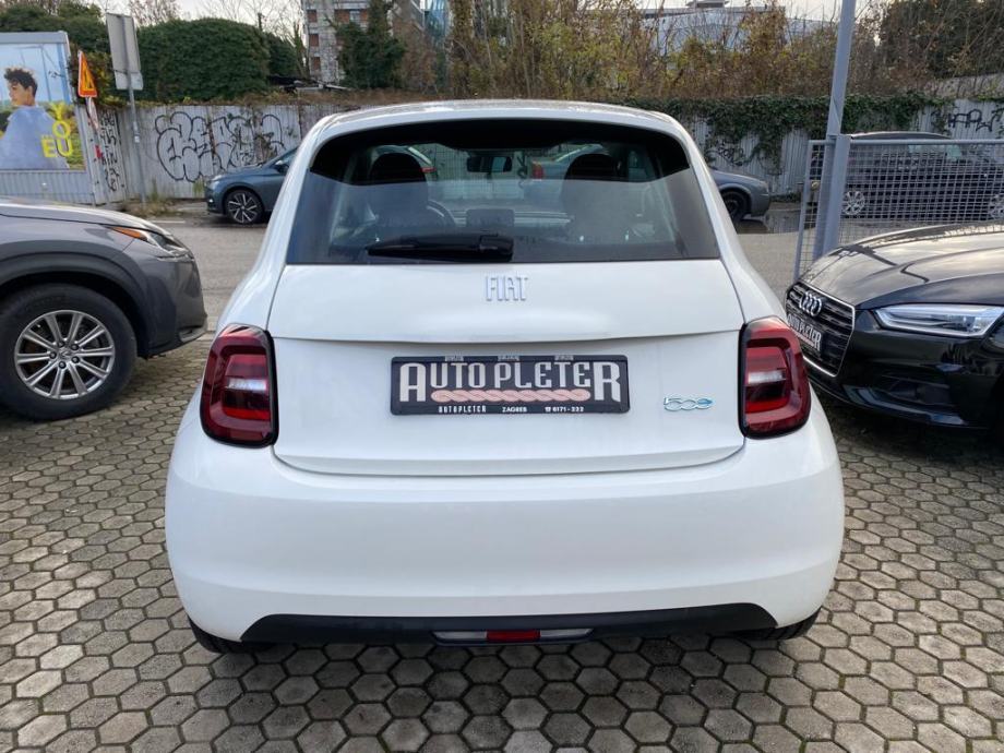 Fiat 500e ELECTRIC AUTOMATIK, NOVO VOZILO, 4X GARANCIJA!!!, fotografija 7