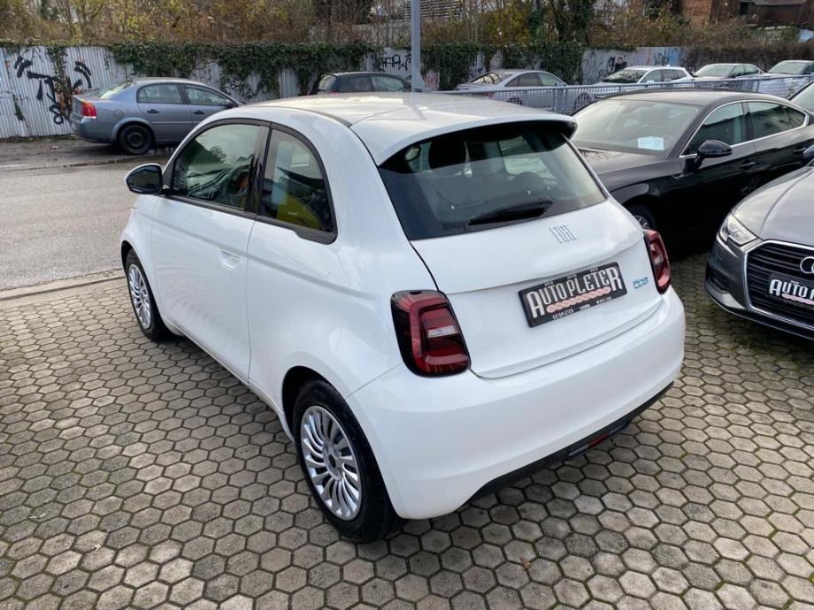Fiat 500e ELECTRIC AUTOMATIK, NOVO VOZILO, 4X GARANCIJA!!!, fotografija 6