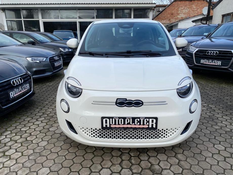 Fiat 500e ELECTRIC AUTOMATIK, NOVO VOZILO, 4X GARANCIJA!!!, fotografija 2