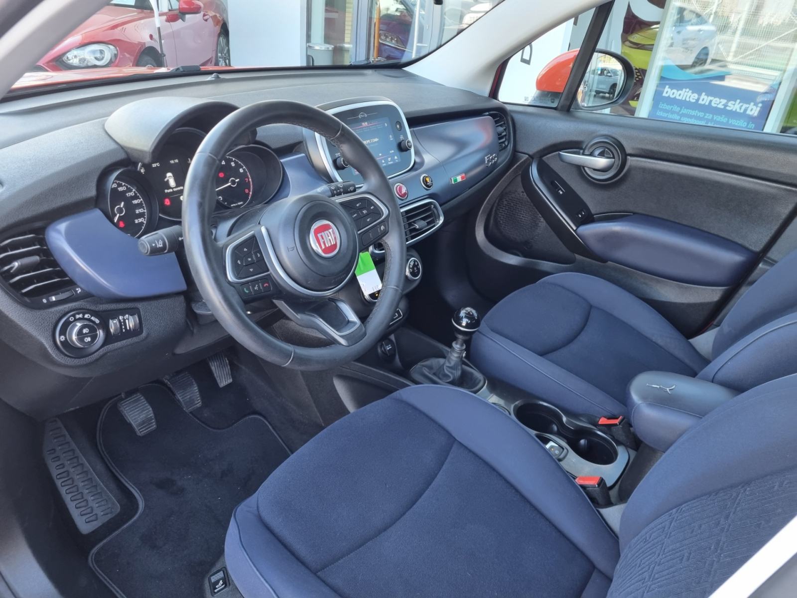 Fiat 500X 1.0 URBAN - ODLIČNO OHRANJEN - ZNANA ZGODOVINA, fotografija 8