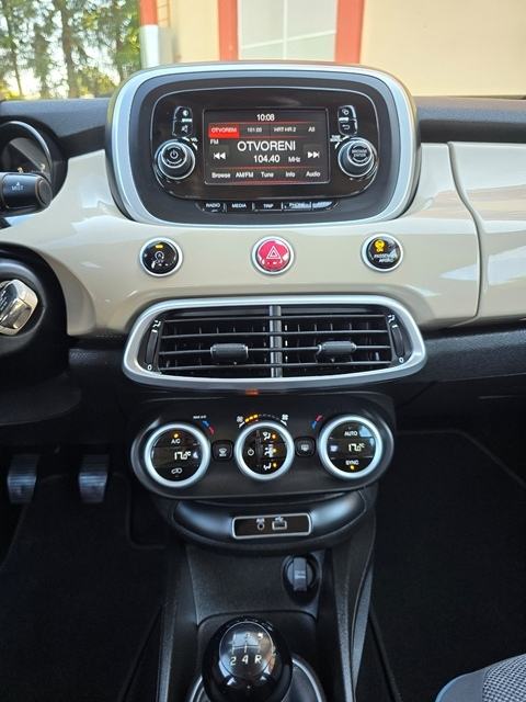 FIAT 500X 1.3 JTDm-1VL-167tkm-POTVRDA KM-SERVISNA POVIJEST-TOP STANJE, fotografija 19