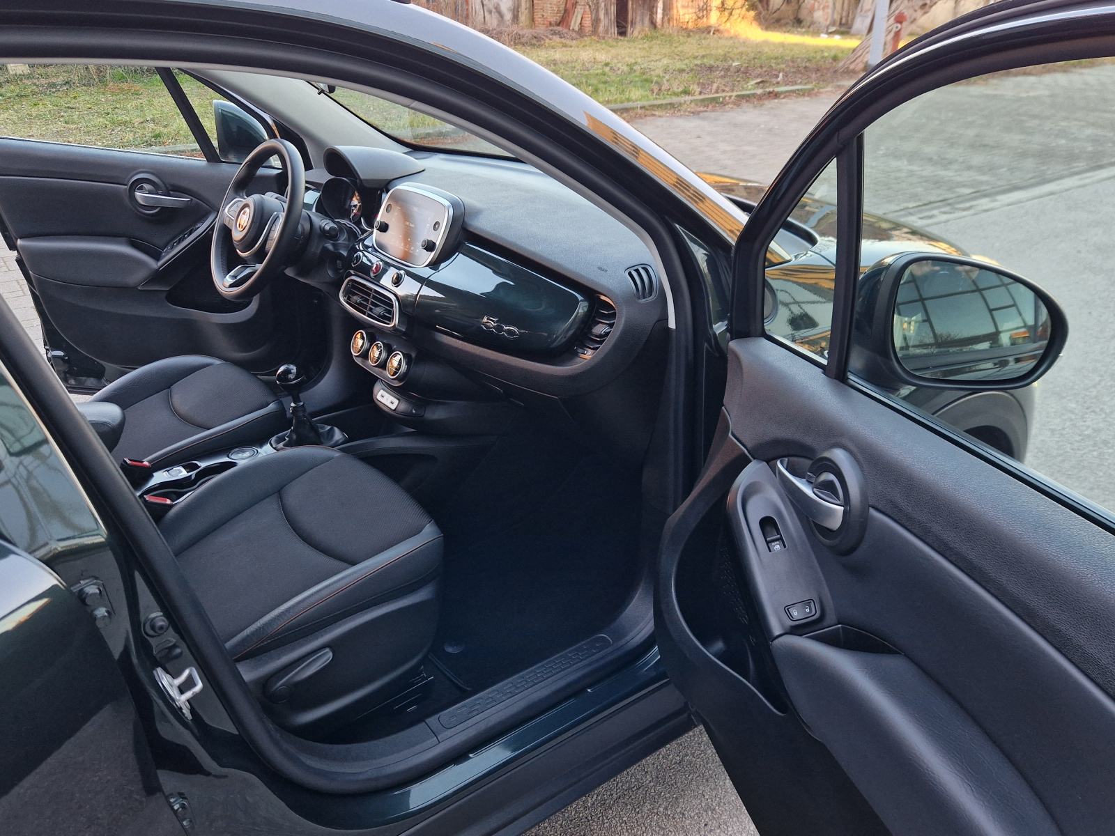 FIAT 500X 1.6 MULTIJET 120 SCR CROSS - PRVI VLASNIK - SUPER ATRAKTIVAN, fotografija 16