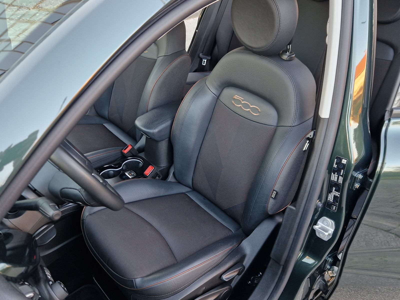FIAT 500X 1.6 MULTIJET 120 SCR CROSS - PRVI VLASNIK - SUPER ATRAKTIVAN, fotografija 13