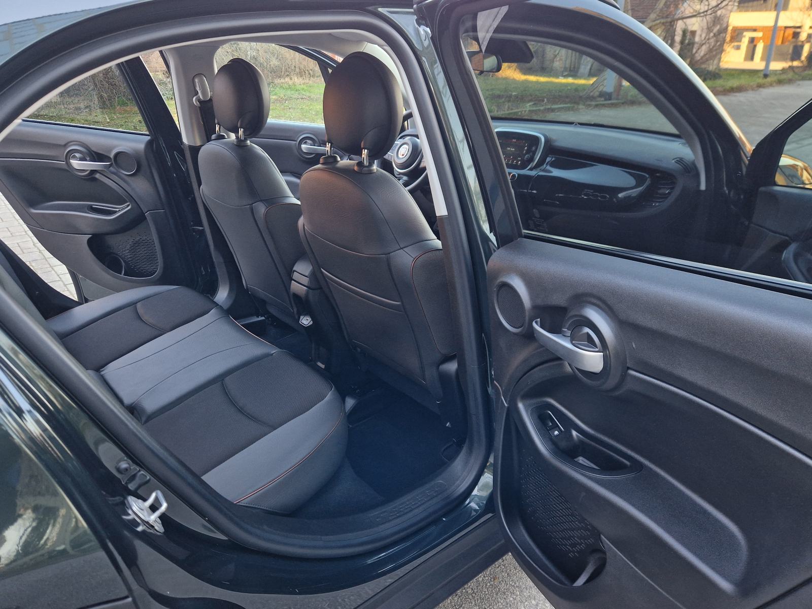 FIAT 500X 1.6 MULTIJET 120 SCR CROSS - PRVI VLASNIK - SUPER ATRAKTIVAN, fotografija 18