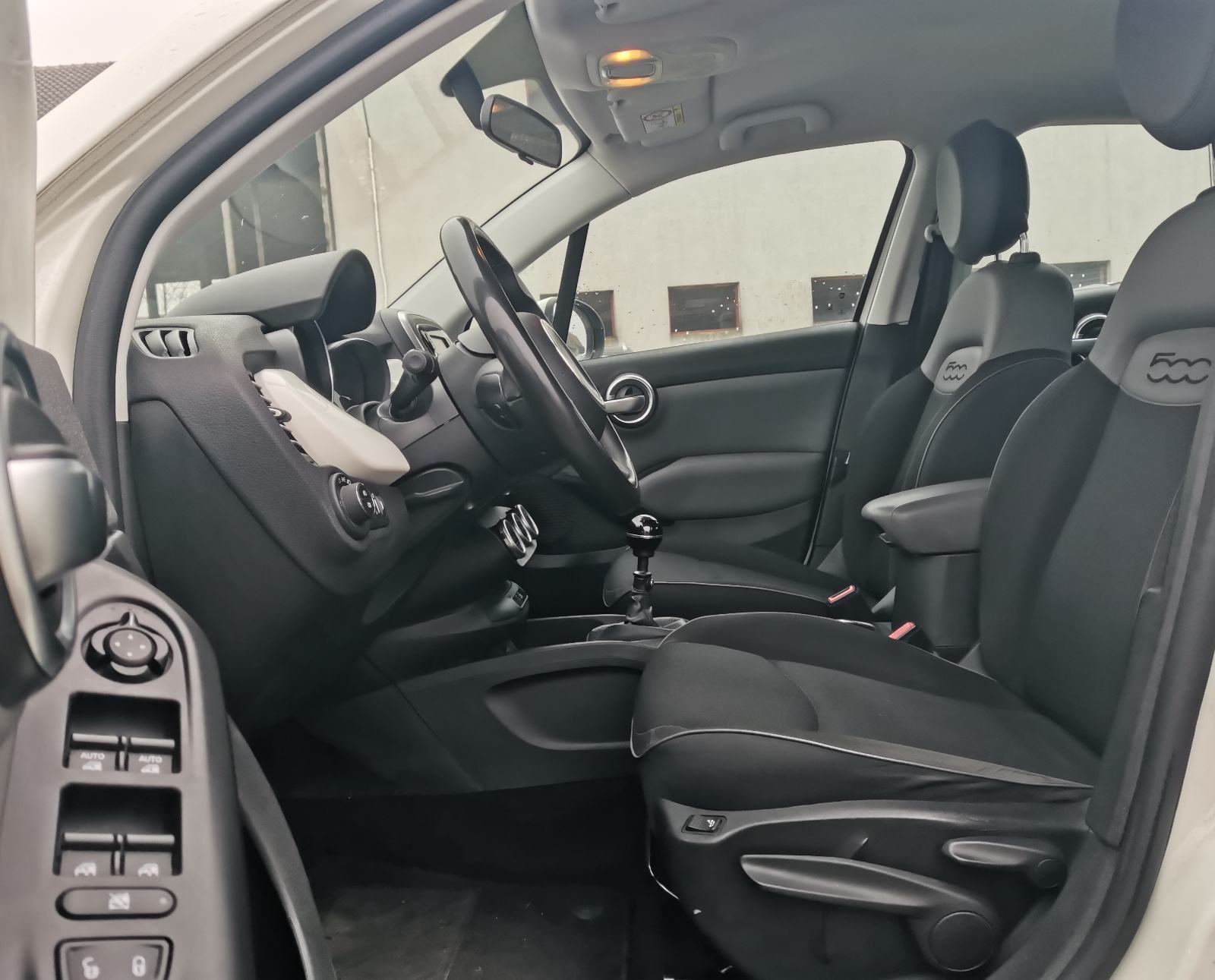 Fiat 500X 1,6MultiJet ODLICAN Navi-Keyless-alu-parks, fotografija 8