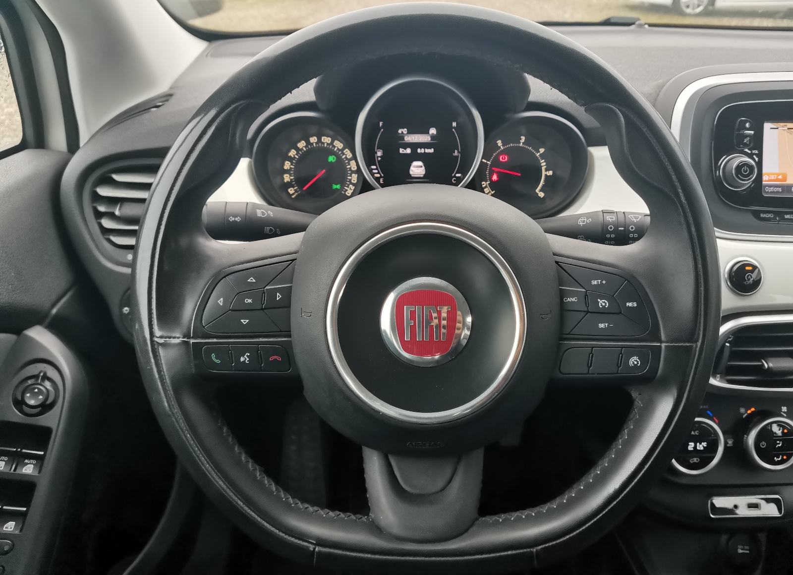 Fiat 500X 1,6MultiJet ODLICAN Navi-Keyless-alu-parks, fotografija 14