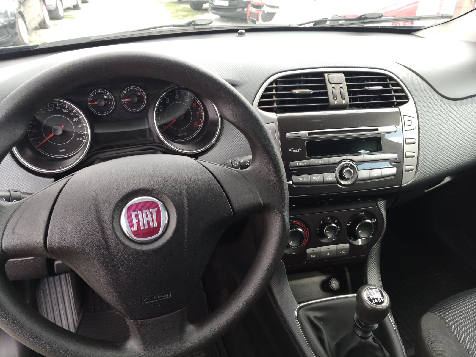 Fiat Bravo 1,4 16V 133.000km. REG do 7/27, fotografija 12