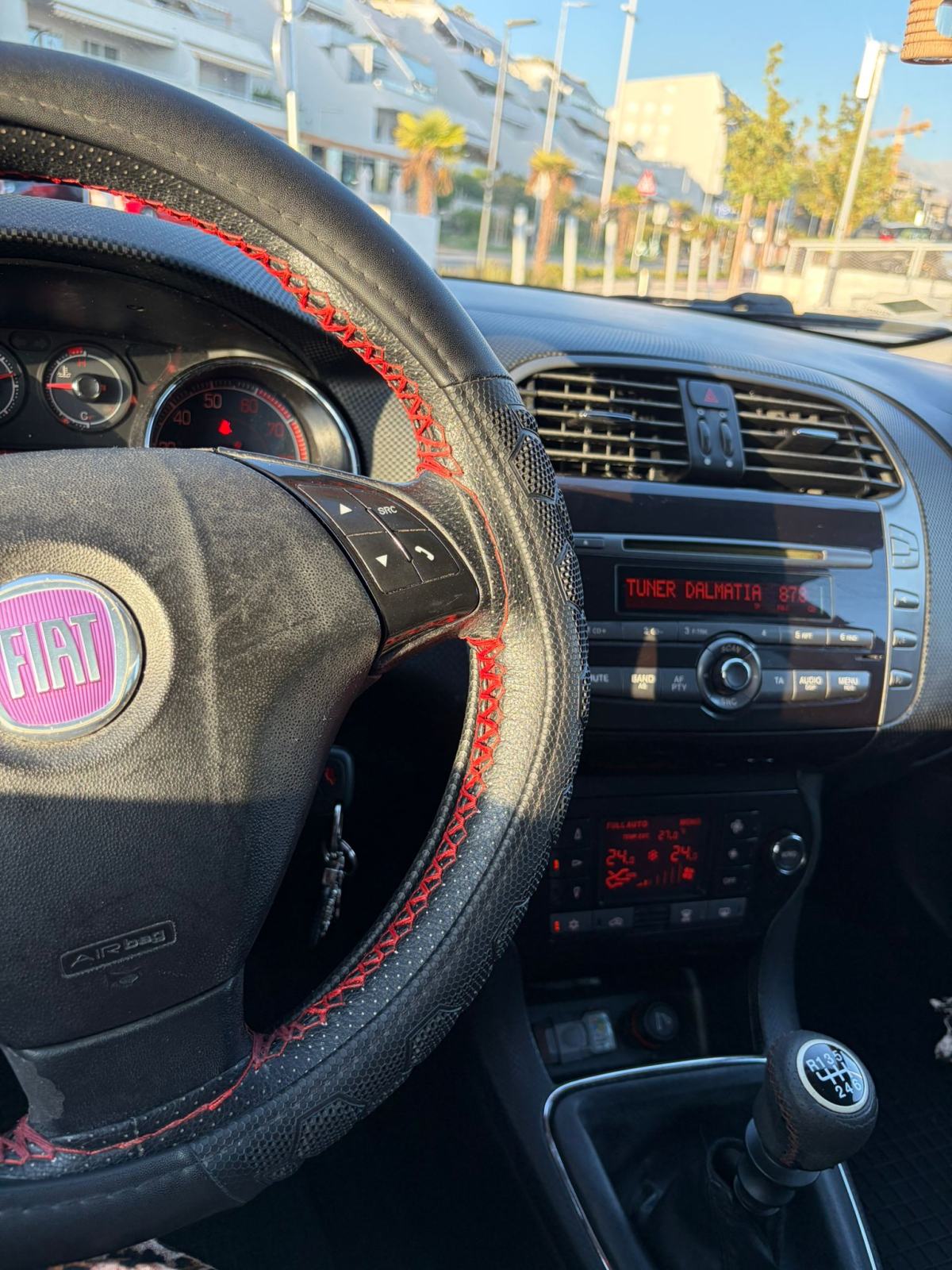 FIAT BRAVO SPORT 1.4 T-JET 147 KS + PLIN | REG. 09/2027 | 17", fotografija 15