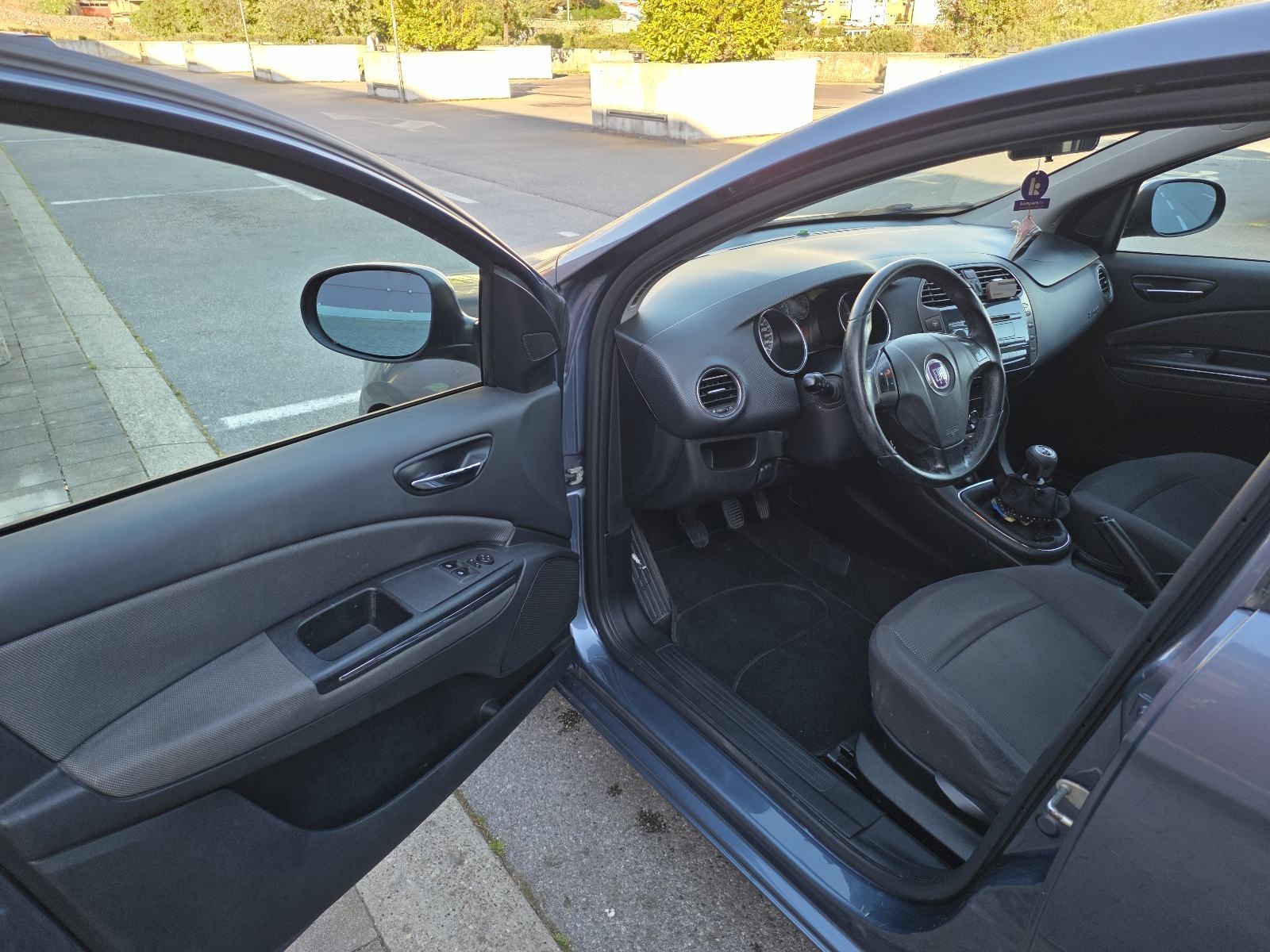 Fiat Bravo 1,6 JTD 88kW 6 brz reg. 02.27., fotografija 7