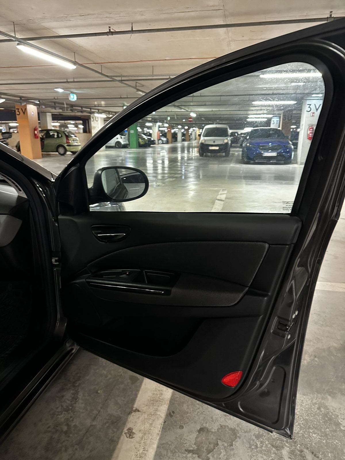 Fiat Bravo 1,6 JTD, fotografija 8