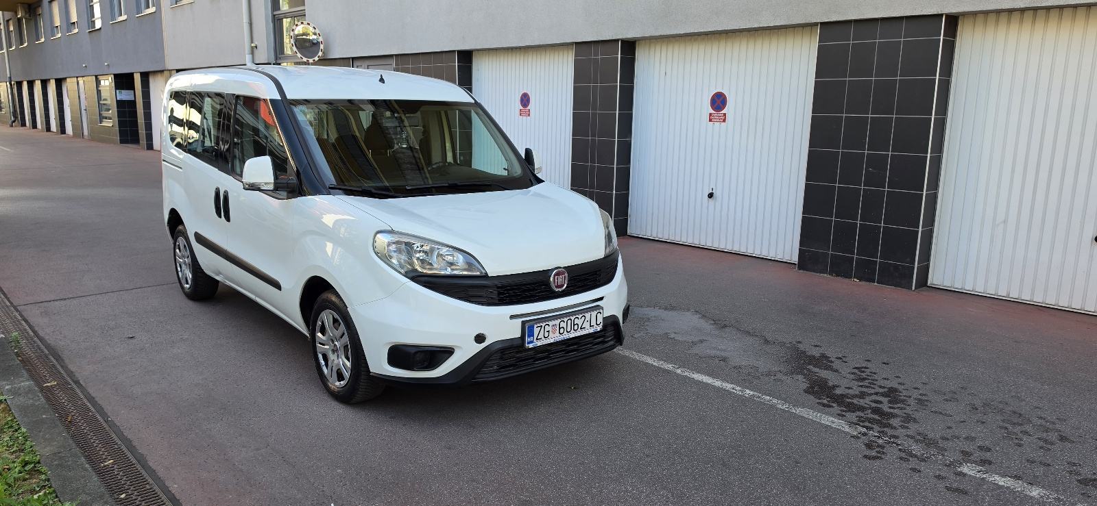 Fiat Doblo 1.3 jtd Hr auto, fotografija 4