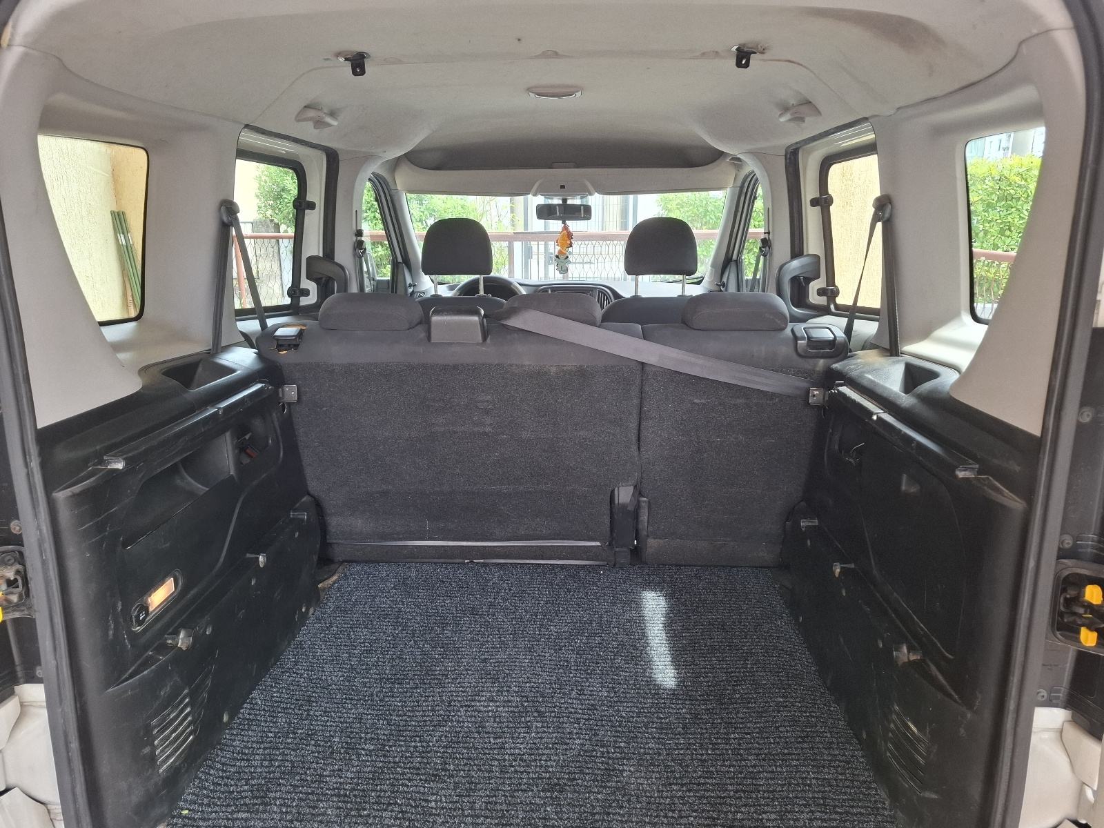 Fiat Doblo 1.3 JTD PUTNIČKI 5 SJEDALA! 2016.g. NIJE UVOZ! SERVISNA!, fotografija 7