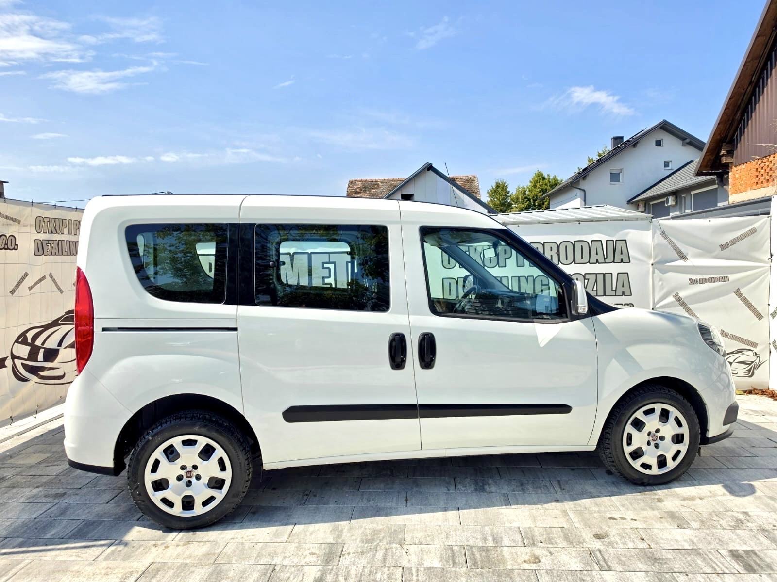 Fiat Doblo 1.6 MJET = SAMO 48 TKM= N1- 5 SJEDALA =NOV NOV, fotografija 7