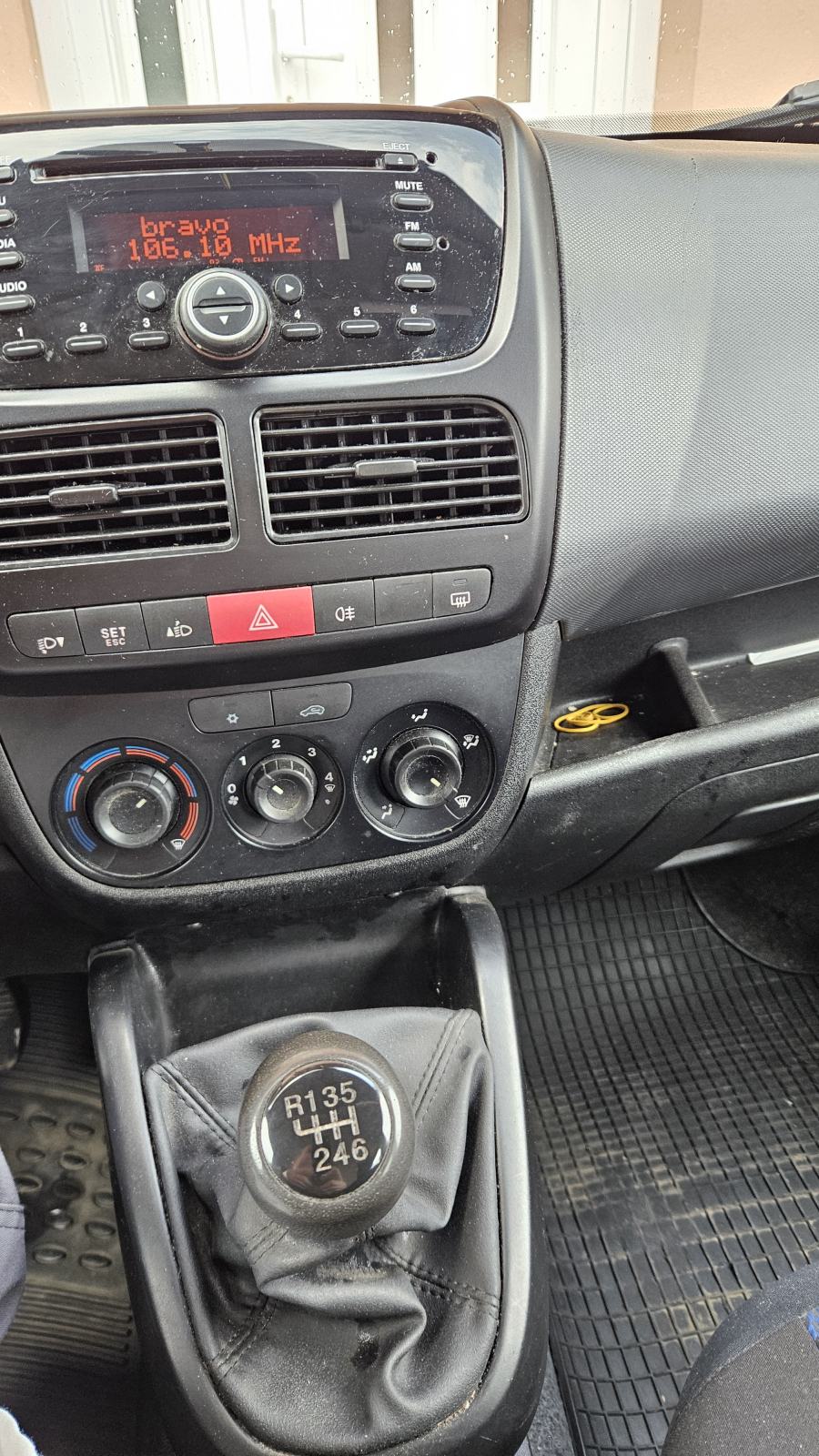 Fiat Doblo 1,6 Multijet 16V, Rabljeno u dobrom stanju - prvi vlasnik, fotografija 7