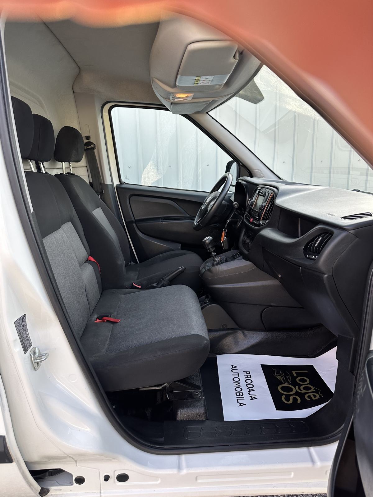 Fiat Doblo 1,6d-2018.M.jet DUPLI SET TOČKOVA-GRIJ.SJEDALA-KLIMA-SERVIS, fotografija 10