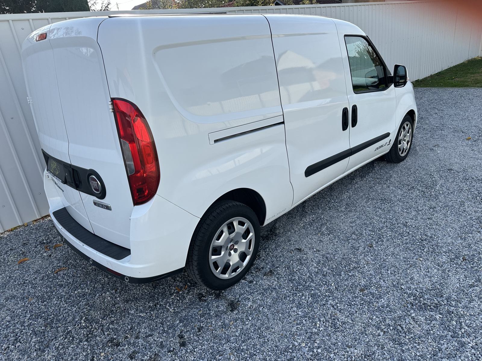 Fiat Doblo 1,6d-2018.M.jet DUPLI SET TOČKOVA-GRIJ.SJEDALA-KLIMA-SERVIS, fotografija 6