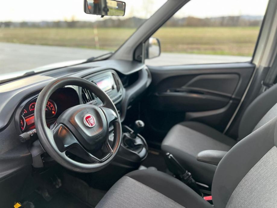 Fiat Doblo 1,6 Multijet ODBITAK PDV, fotografija 11