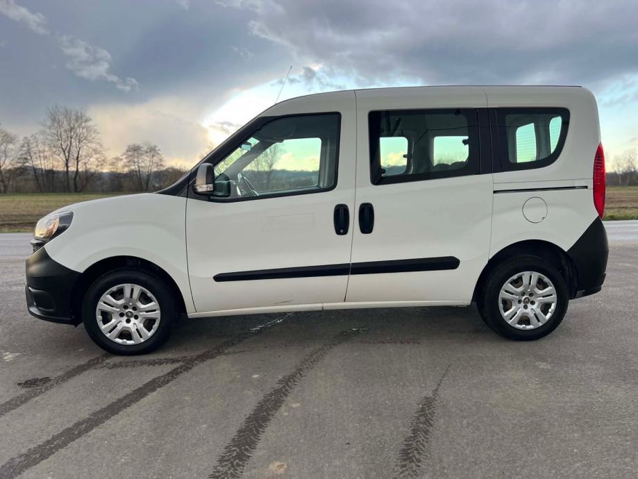 Fiat Doblo 1,6 Multijet ODBITAK PDV, fotografija 4