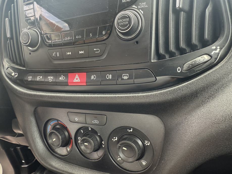 Fiat Doblo 1,6 Multijet ODBITAK PDV, fotografija 17