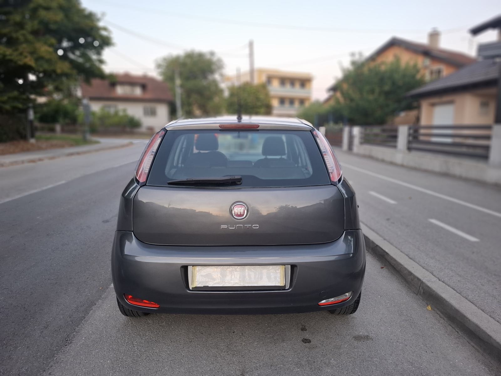 Fiat Grande Punto 1.2i, 8v, 2015.g. SERVISNA I POTVDA O KM, 169000 KM, fotografija 9