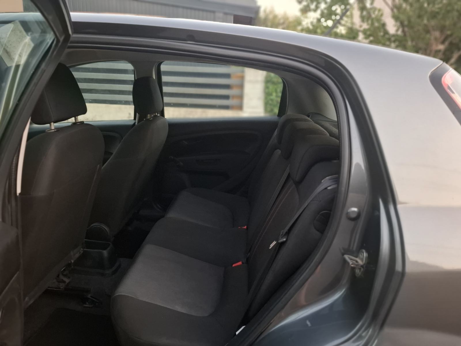 Fiat Grande Punto 1.2i, 8v, 2015.g. SERVISNA I POTVDA O KM, 169000 KM, fotografija 19