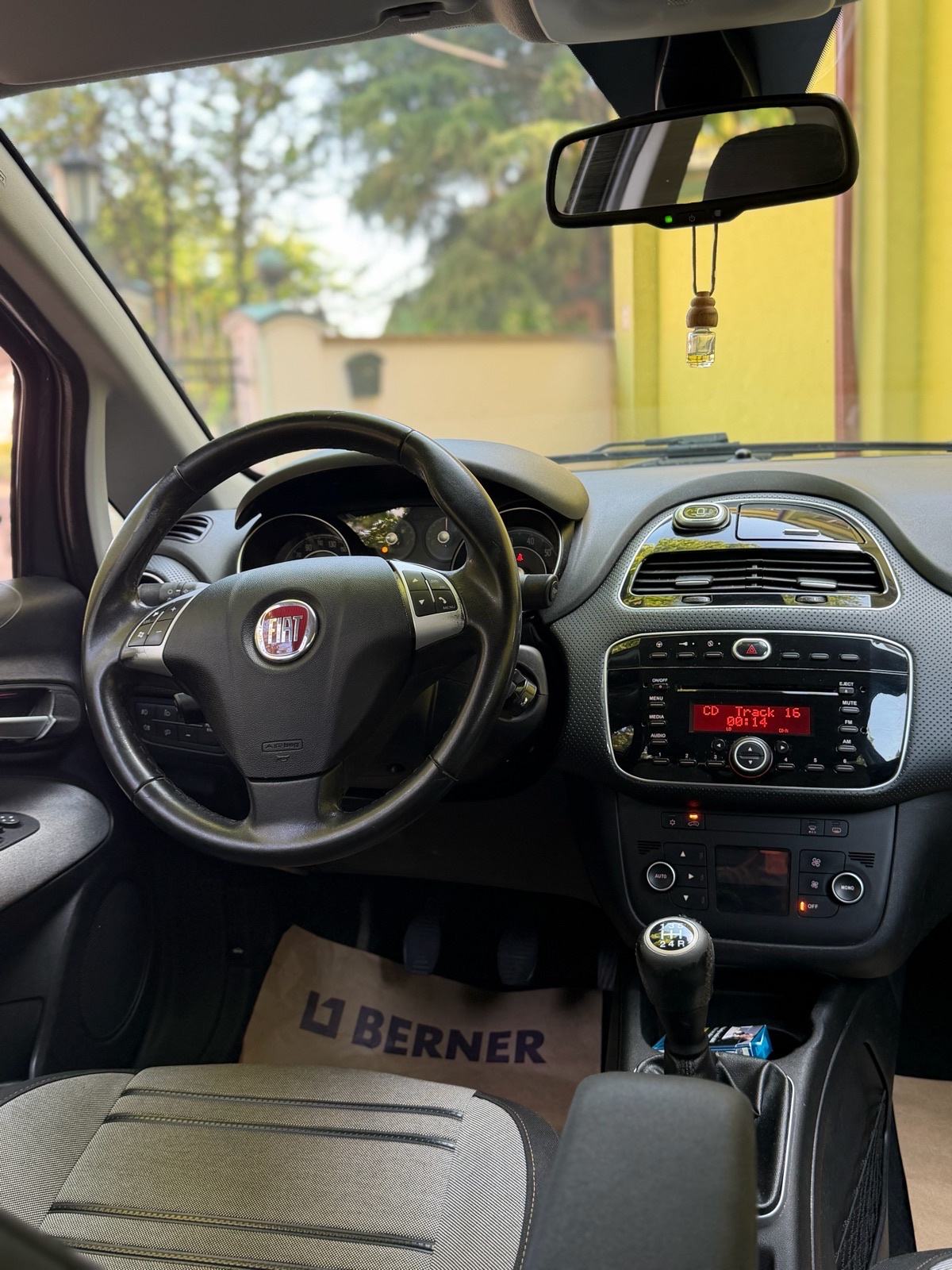 Fiat Grande Punto 1,3 Multijet 16V, fotografija 7