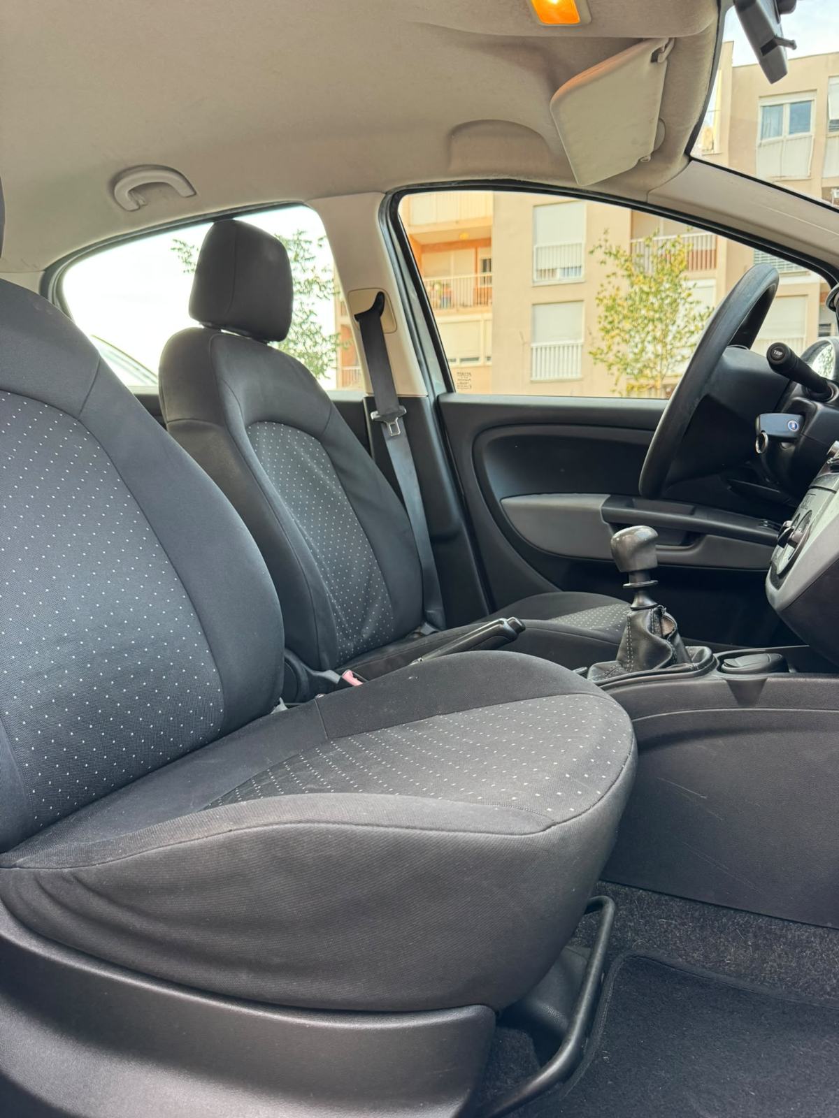Fiat Grande Punto 1,4 8v 5 vrata klima samo 150tkm ispis km Hr auto, fotografija 8
