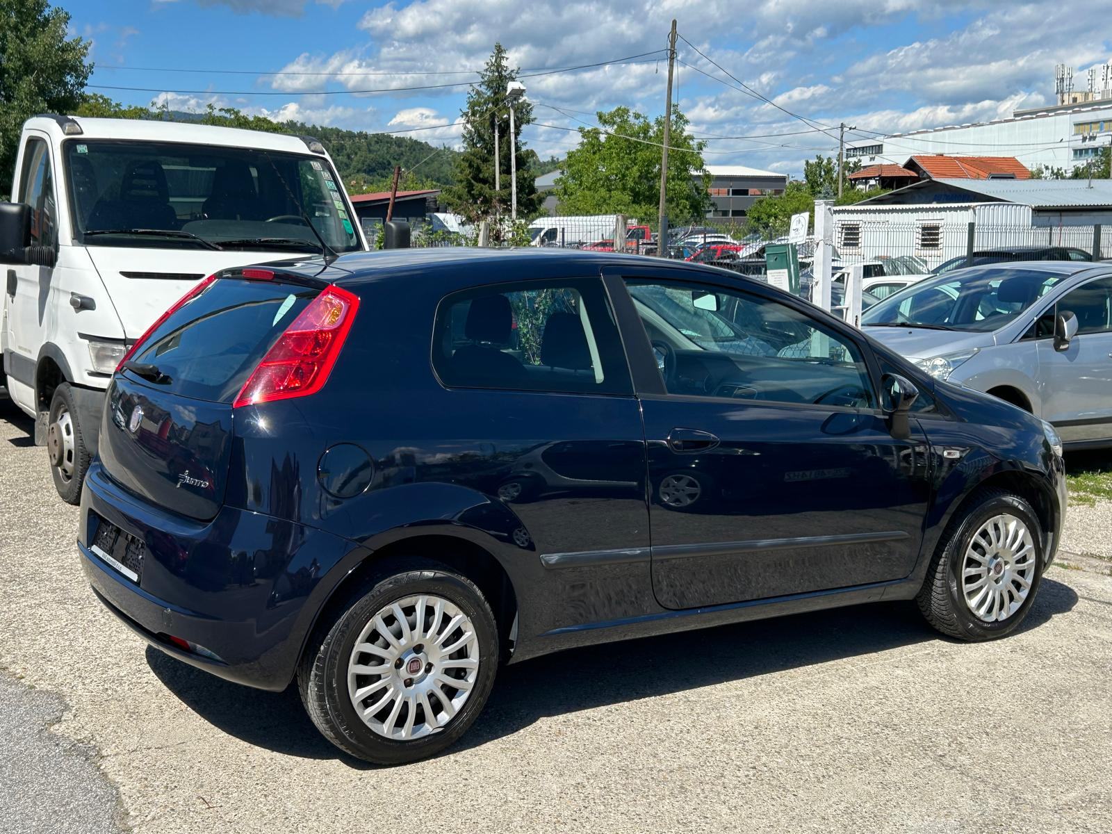 Fiat Grande Punto 1,4 AUTOMATIK, klima., fotografija 2