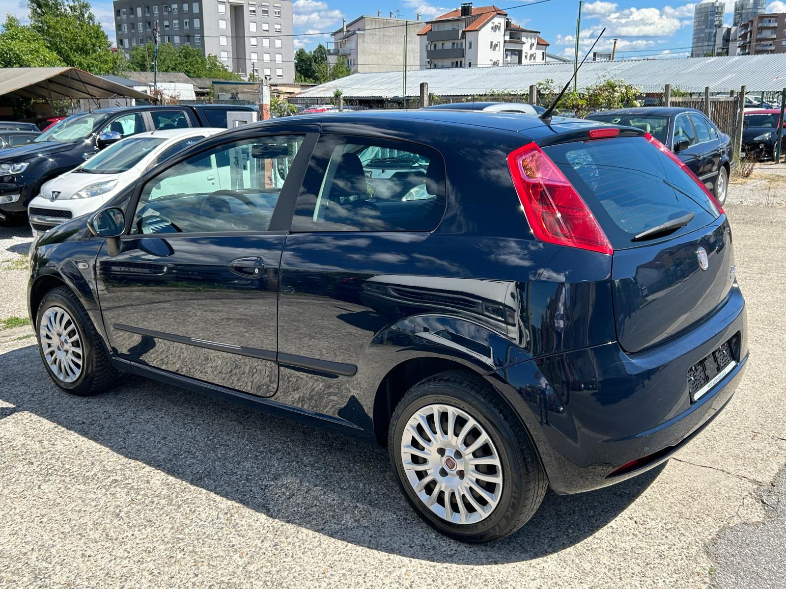 Fiat Grande Punto 1,4 AUTOMATIK, klima., fotografija 4