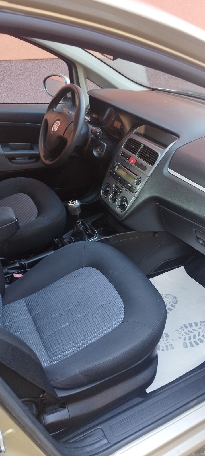 Fiat Linea 1,3 JTD, pogled izvana - slika 4