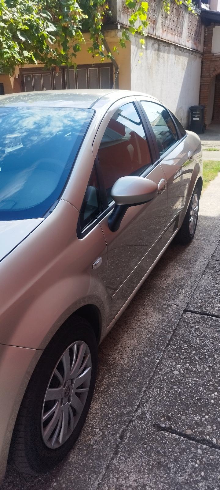 Fiat Linea 1,3 JTD, pogled izvana - slika 3