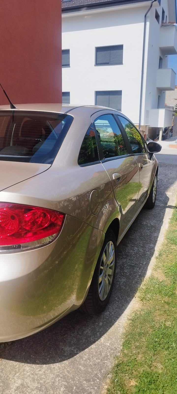 Fiat Linea 1,3 JTD, fotografija 6