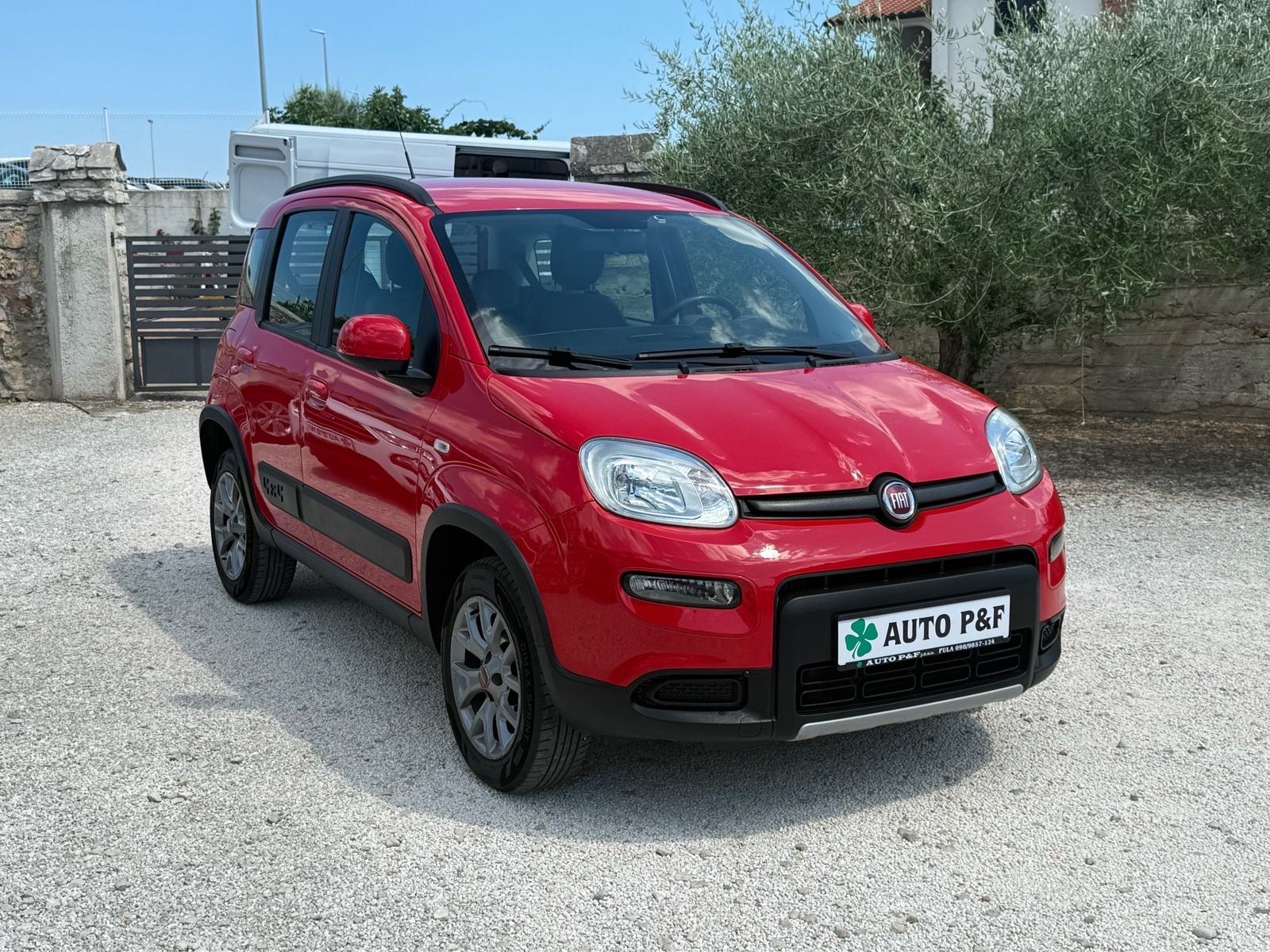 FIAT Panda 0.9 TwinAir pogon 4x4 *85 ks/sva oprema/4 AWD/Eco mod*, fotografija 13