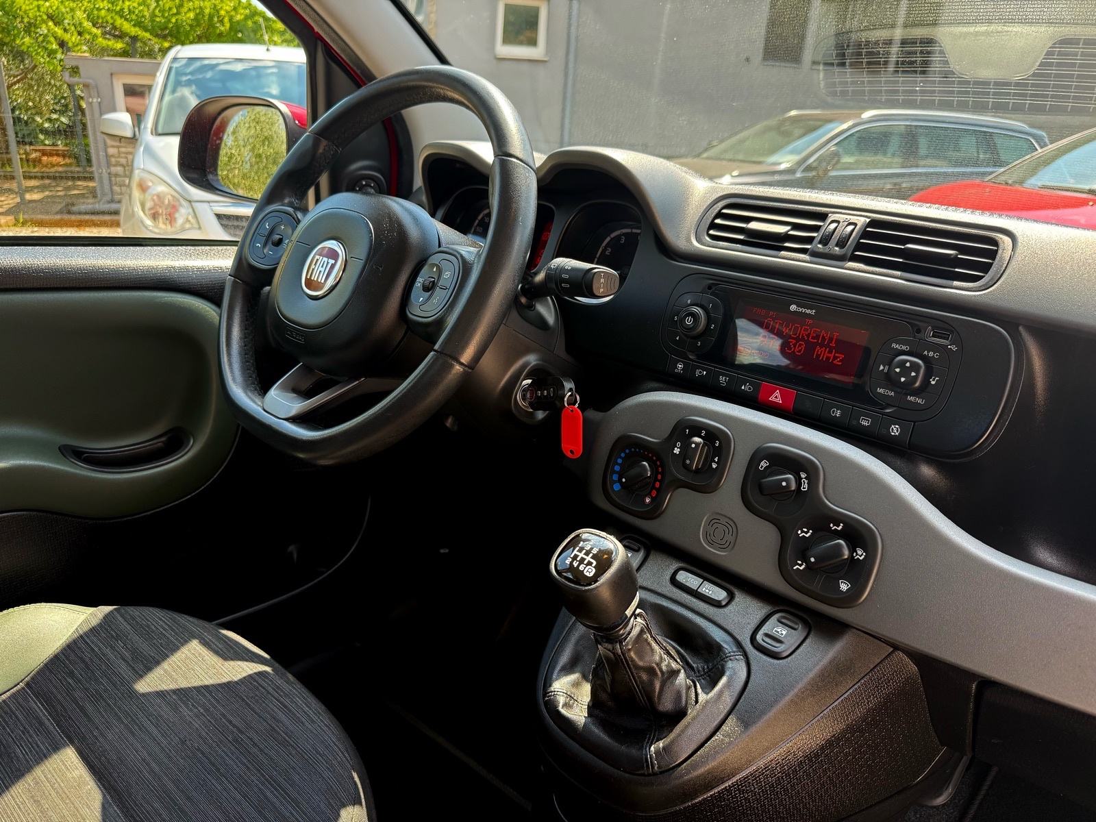 FIAT Panda 0.9 TwinAir pogon 4x4 *85 ks/sva oprema/4 AWD/Eco mod*, fotografija 20