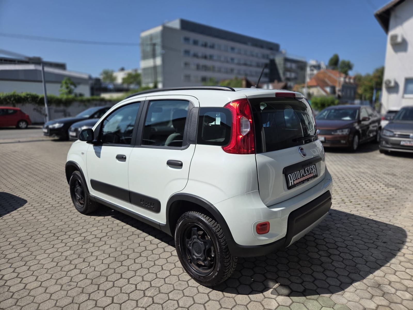 Fiat Panda 0,9 TwinAir 4x4, fotografija 4