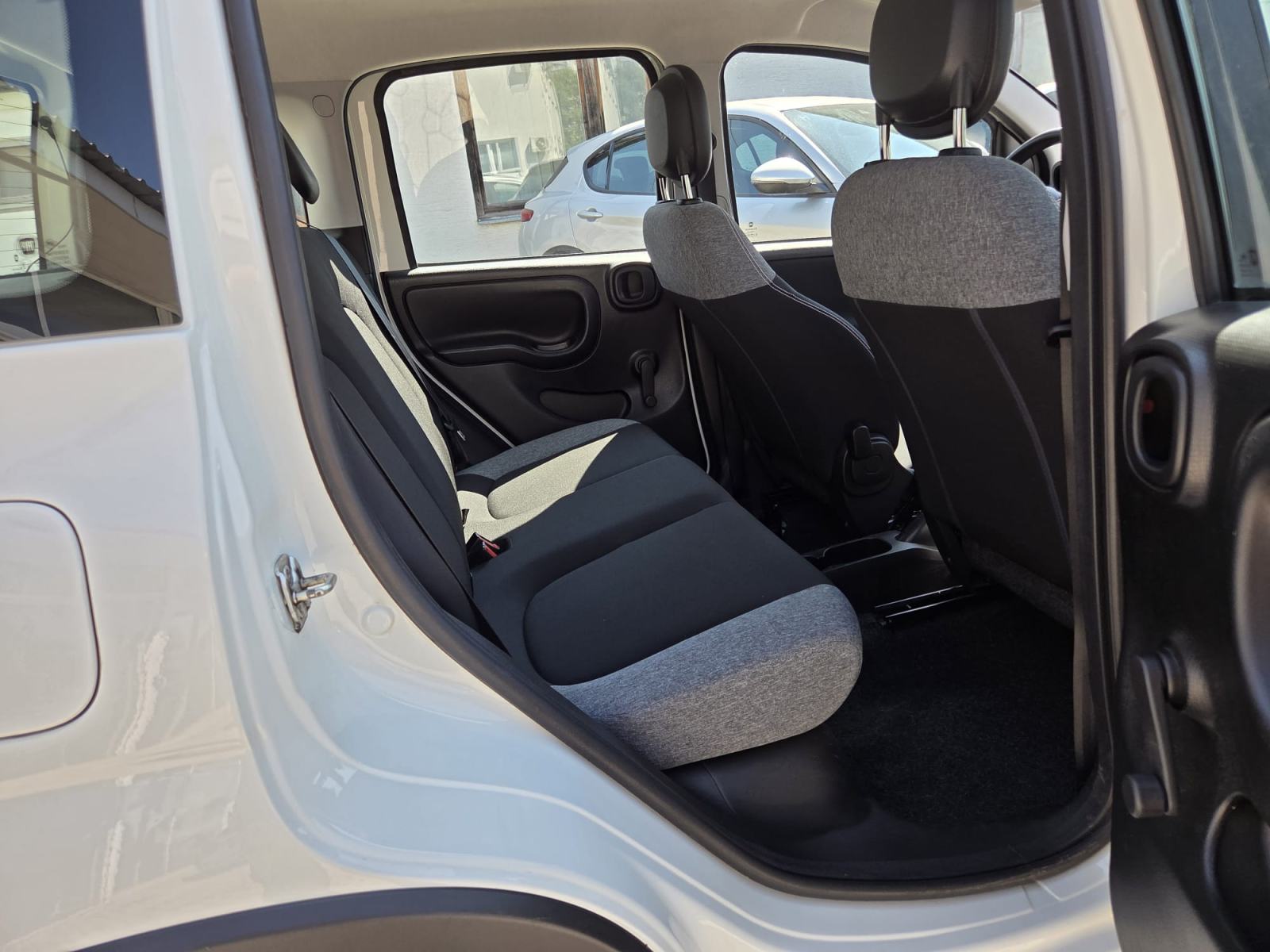 Fiat Panda 0,9 TwinAir 4x4, fotografija 13