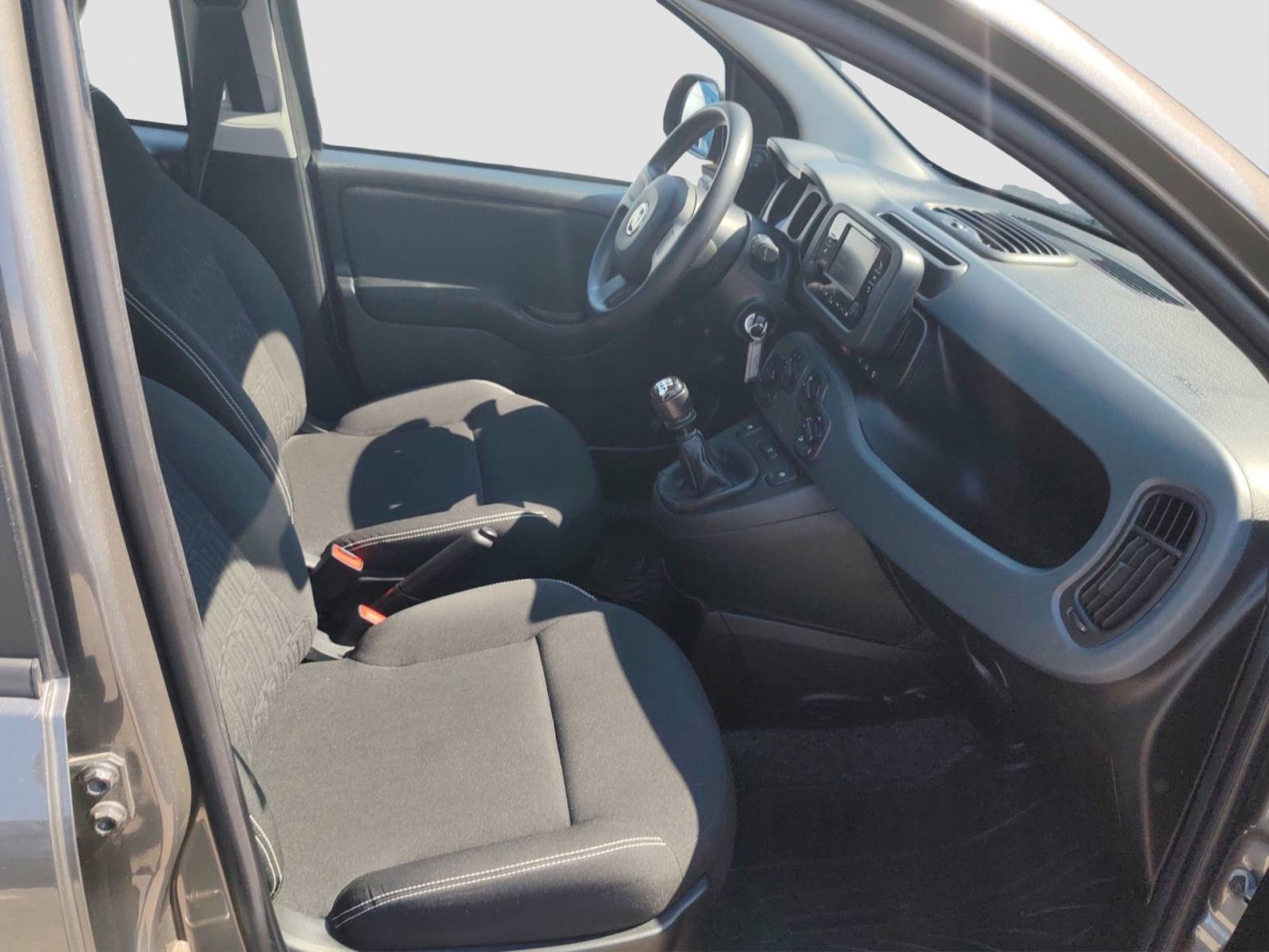 FIAT PANDA 1.0 GSE 71 KS *TVORNIČKO JAMSTVO*, fotografija 13