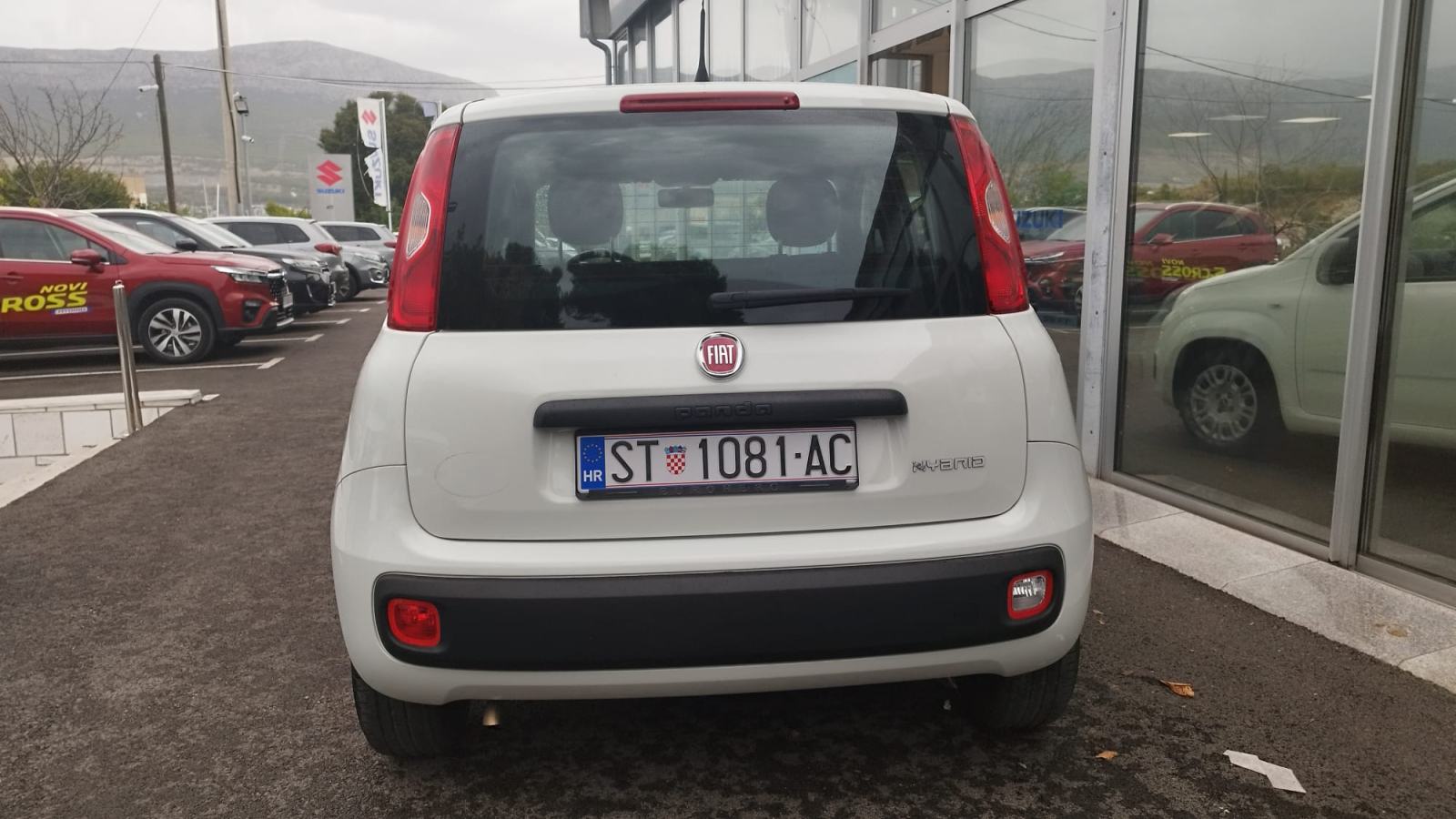 AKCIJA! Fiat Panda 1,0 Hybrid 2022. reg. do 04/2027, fotografija 5