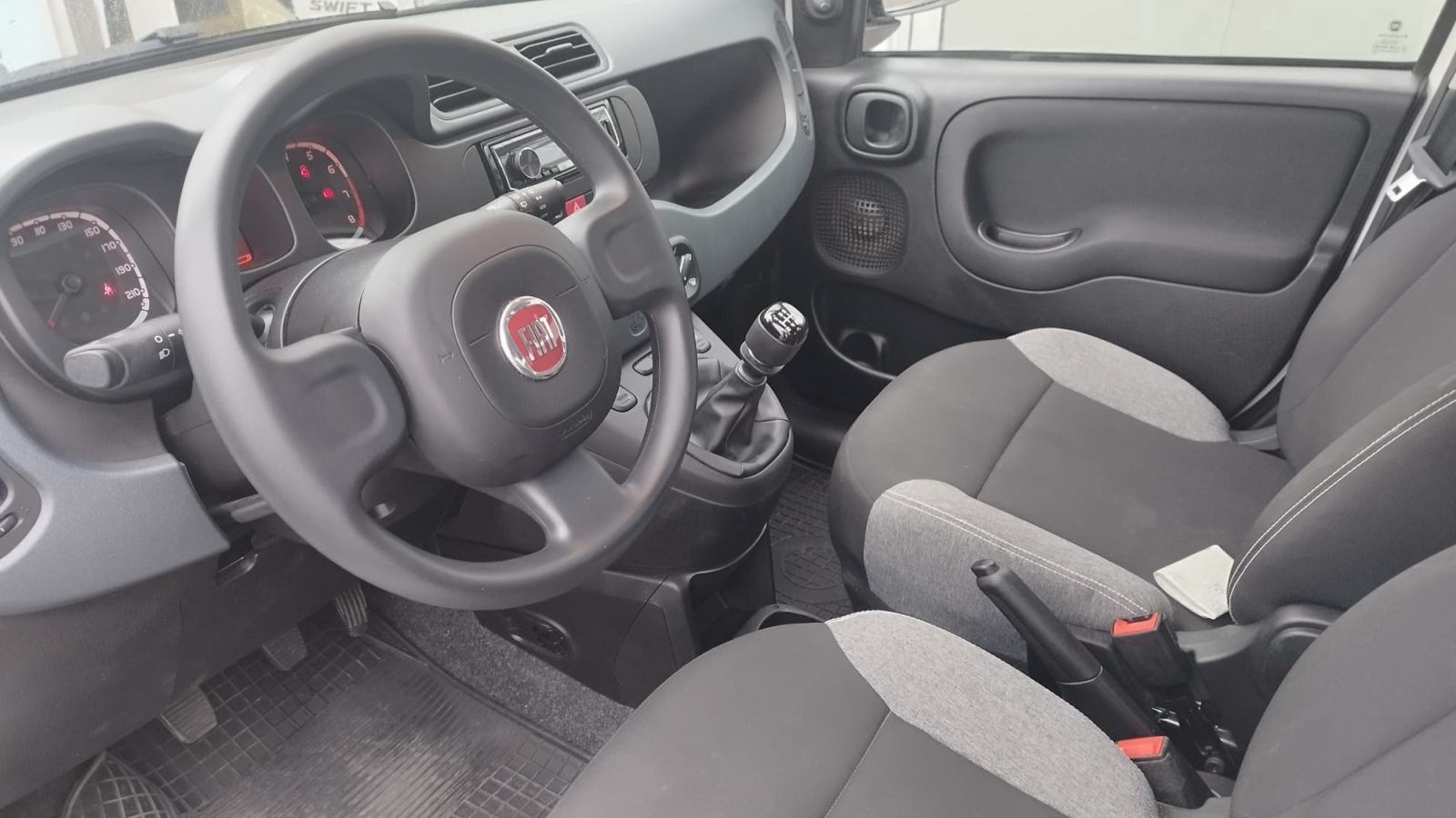 AKCIJA! Fiat Panda 1,0 Hybrid 2022. reg. do 04/2027, fotografija 10
