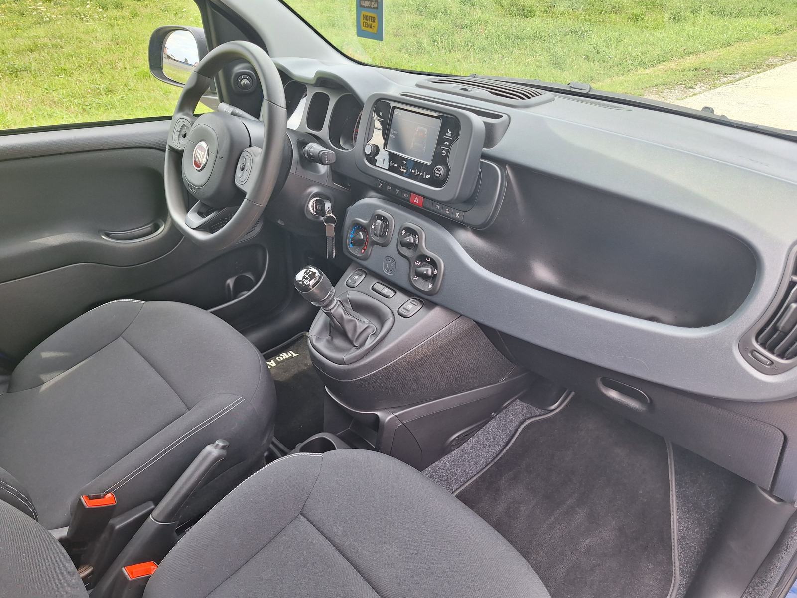 Fiat Panda 1,0 HYBRID TVORNICKO JAMSTVO 5+, fotografija 10