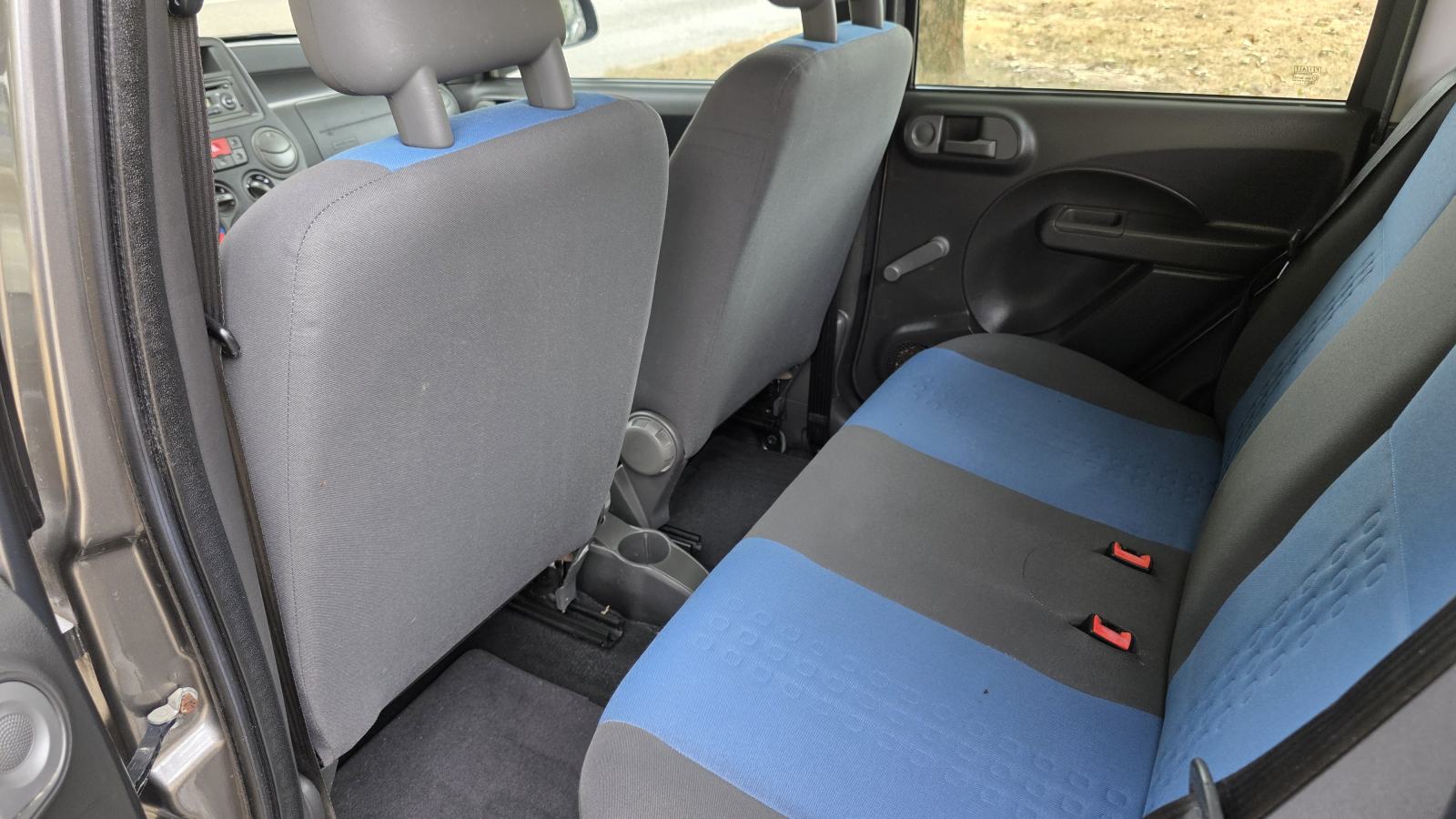 Fiat Panda 1,2 Klima, servisna, samo 136.000 km, TOP STANJE..., fotografija 17