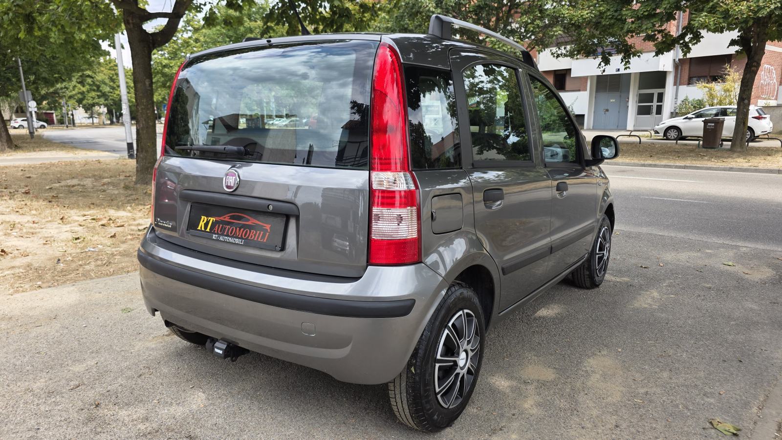 Fiat Panda 1,2 Klima, servisna, samo 136.000 km, TOP STANJE..., fotografija 7