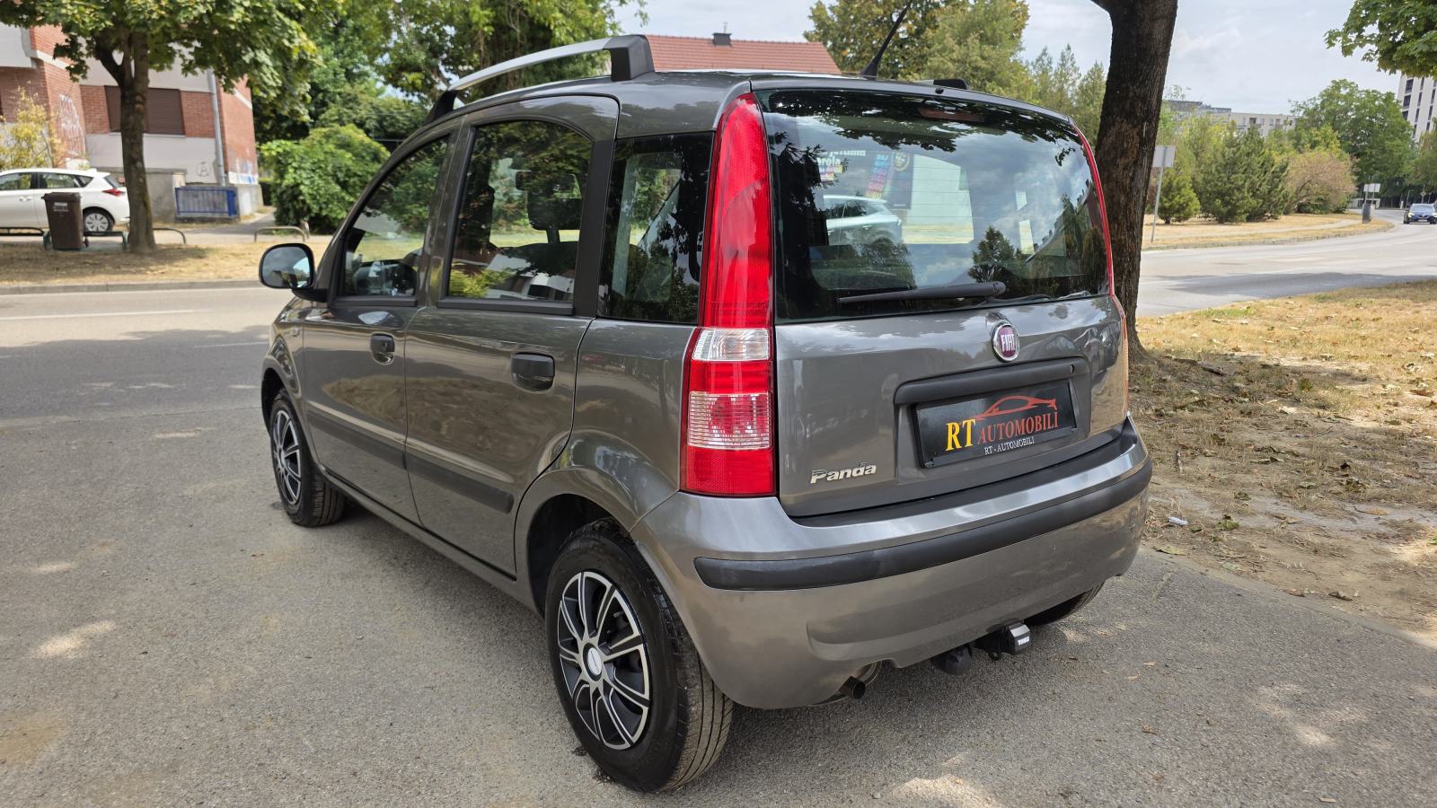 Fiat Panda 1,2 Klima, servisna, samo 136.000 km, TOP STANJE..., fotografija 5